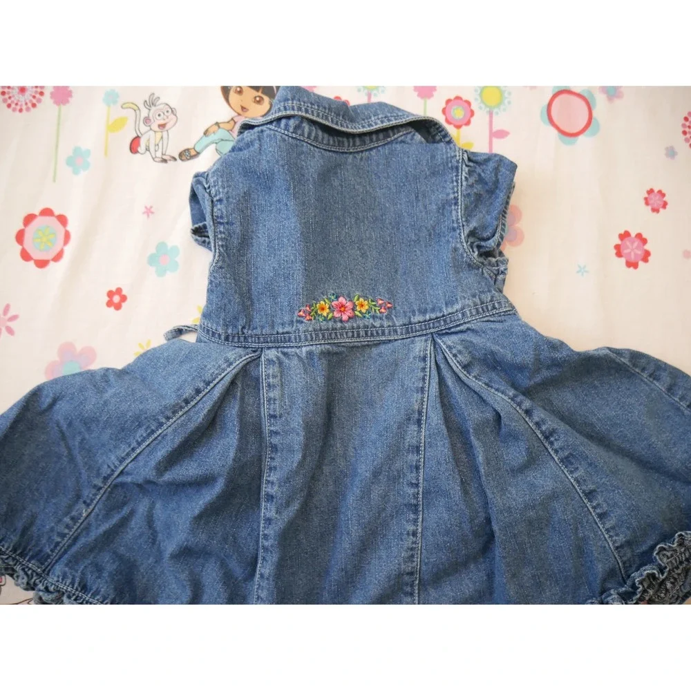 Vintage OshKosh Bgosh Girls 2T Blue Denim Floral Embroidered Ruffle Dress - Picture 7 of 7